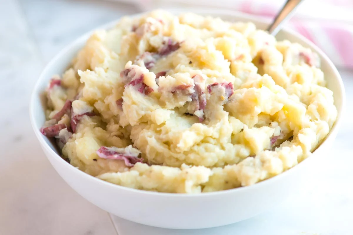 Homemade-Mashed-Potatoes-Recipe-2-1200.jpg