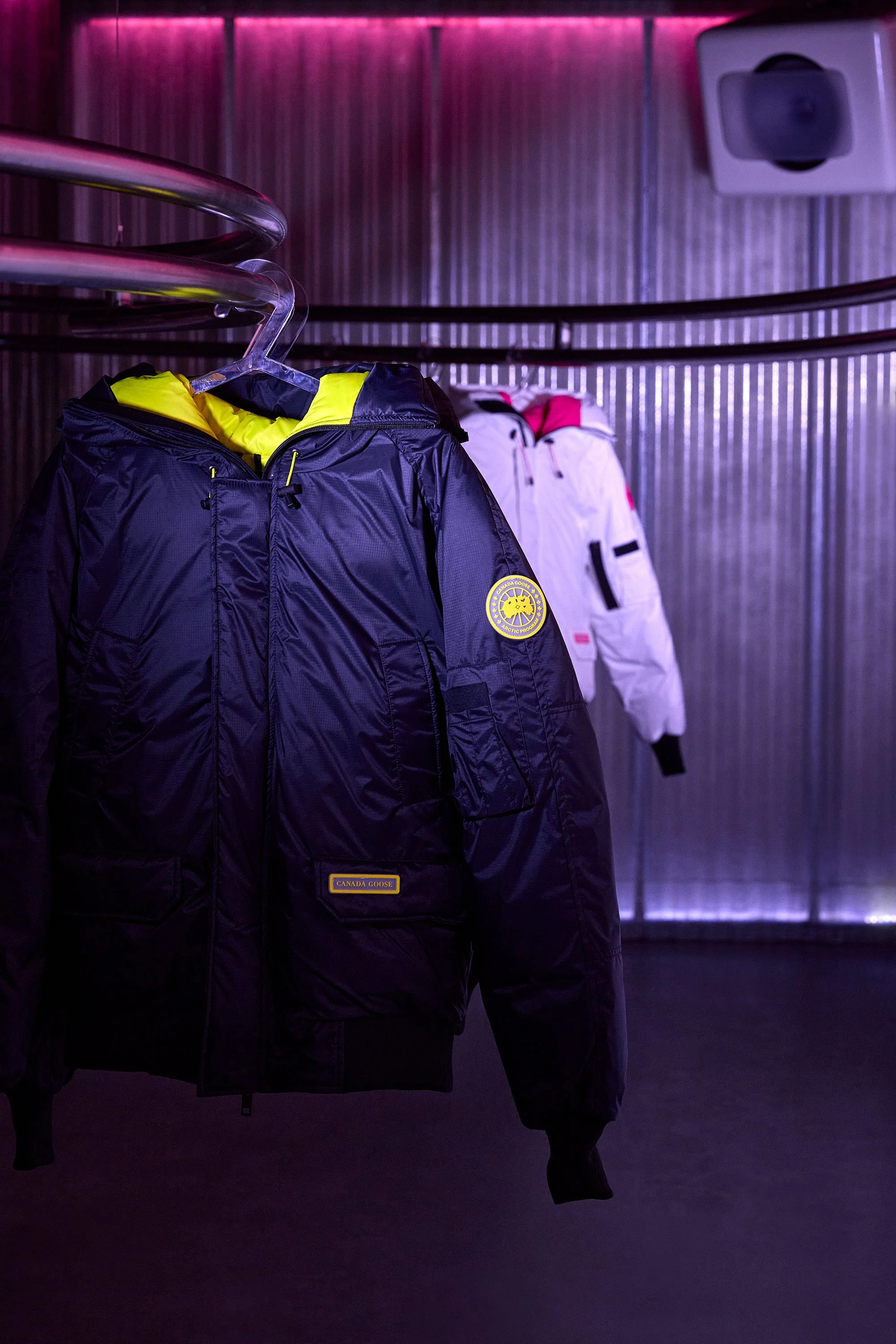LN-CC-CANADA-GOOSE-L8TE_08.jpg