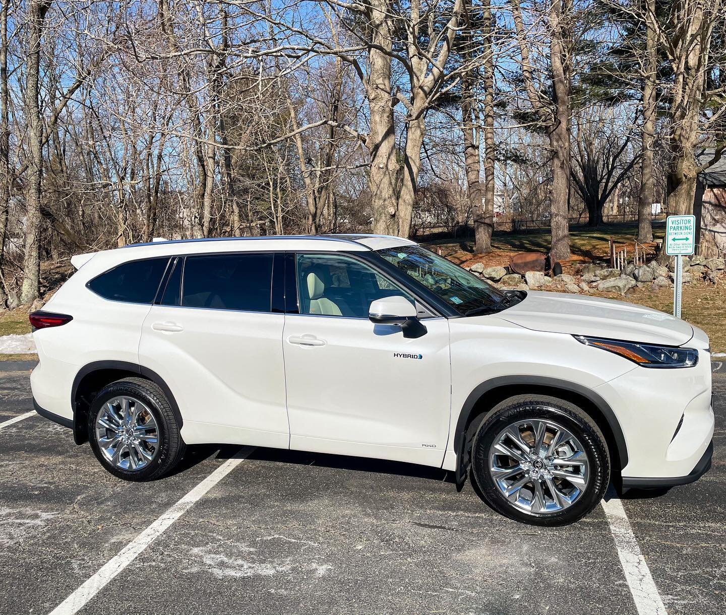 Meeting our customer's expectations always a goal with us but when you pass their expectations that&rsquo;s the best form of customer service. Ceramic coating this vehicle has added features such as :
&bull; easy to maintain 
&bull; stays cleaner lon