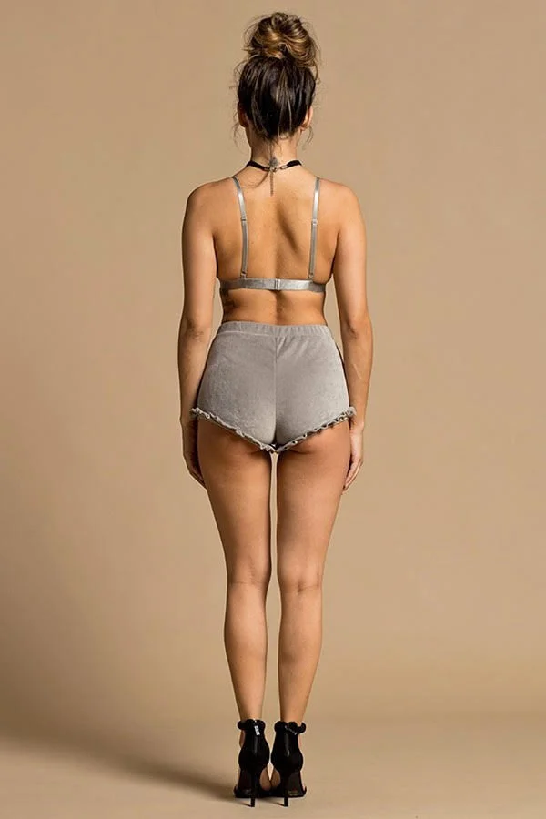 Gray-5.jpg