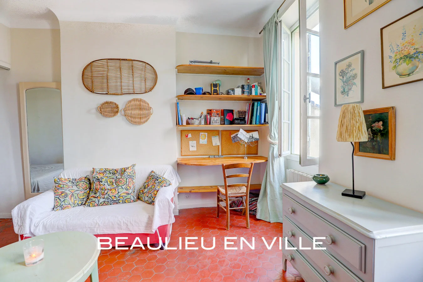 VENDU - EXCLUSIVITE - LONGCHAMP - STUDIO MEUBLE - 23 m2 - 98 000€   