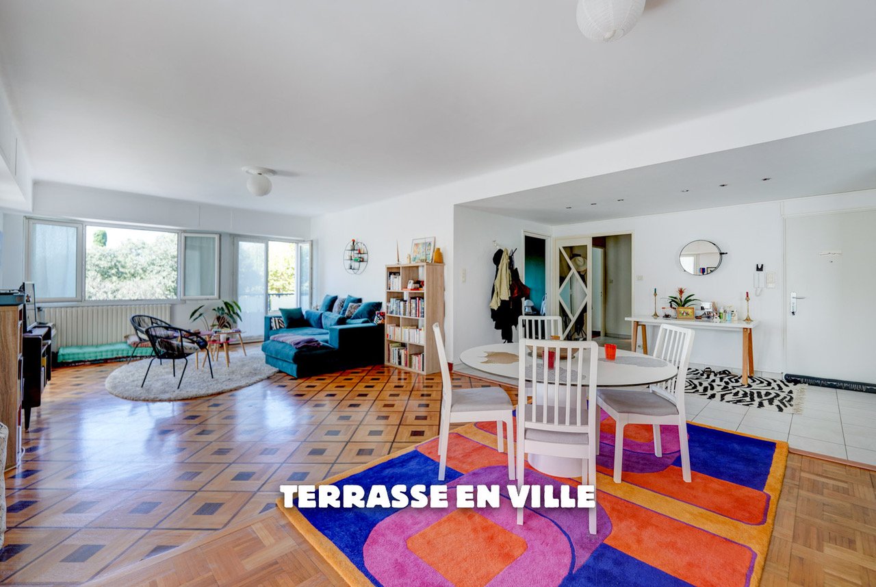 TOULON CENTRE VILLE - T3/4 - 104M2 - BALCON-TERRASSE 24M2 -  290 000€ 