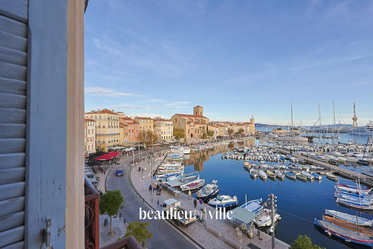 LA CIOTAT - T4 DUPLEX - 69 M2 - SPLENDIDE VUE PORT - PARFAIT ÉTAT - 519 000€ 