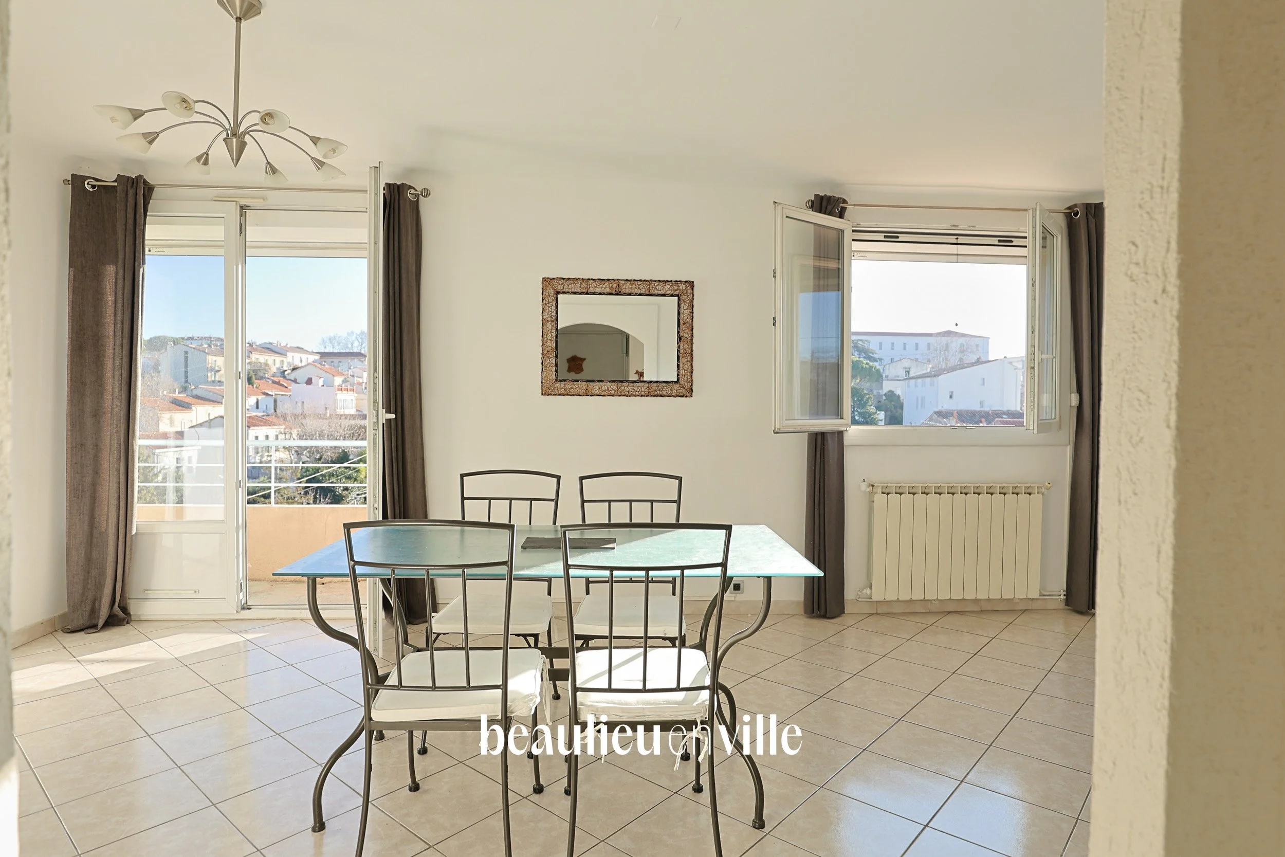 TERRASSE EN VILLE-2 (1).jpg