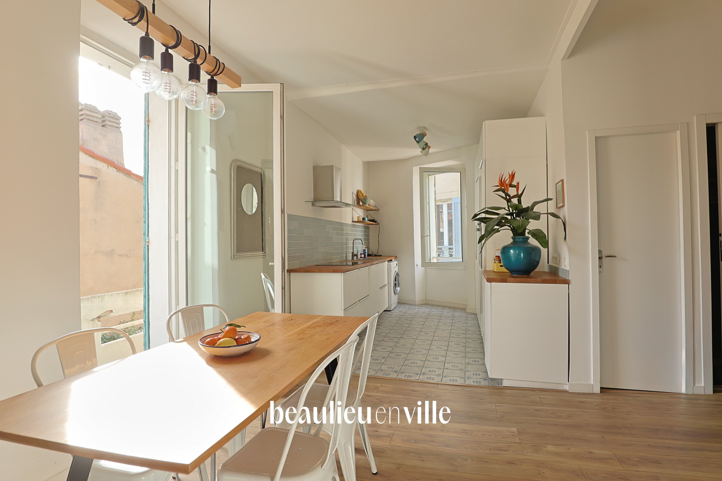 TERRASSE EN VILLE.jpg