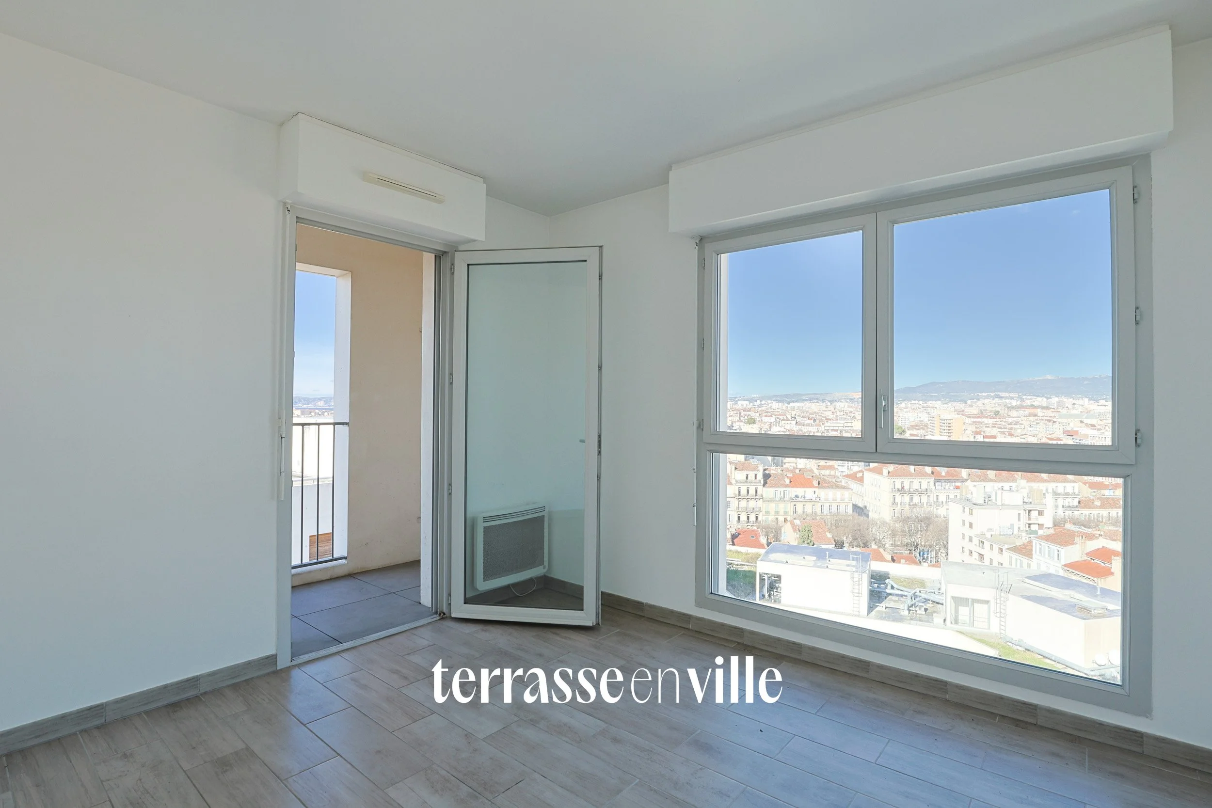 TERRASSE EN VILLE-4.jpg