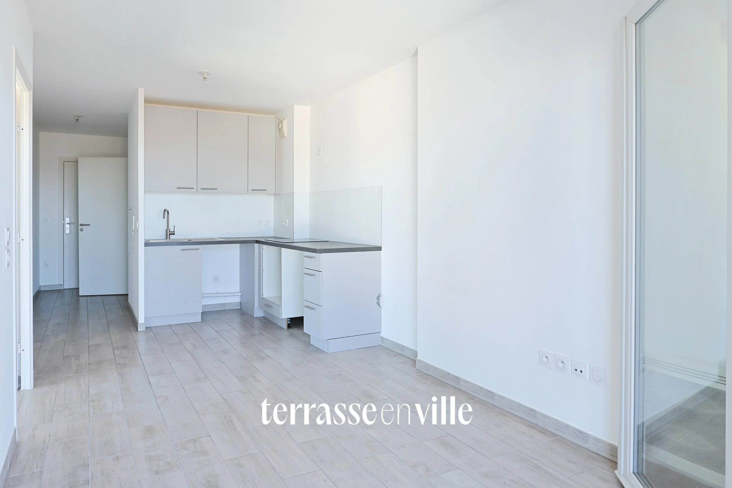 TERRASSE EN VILLE.jpg