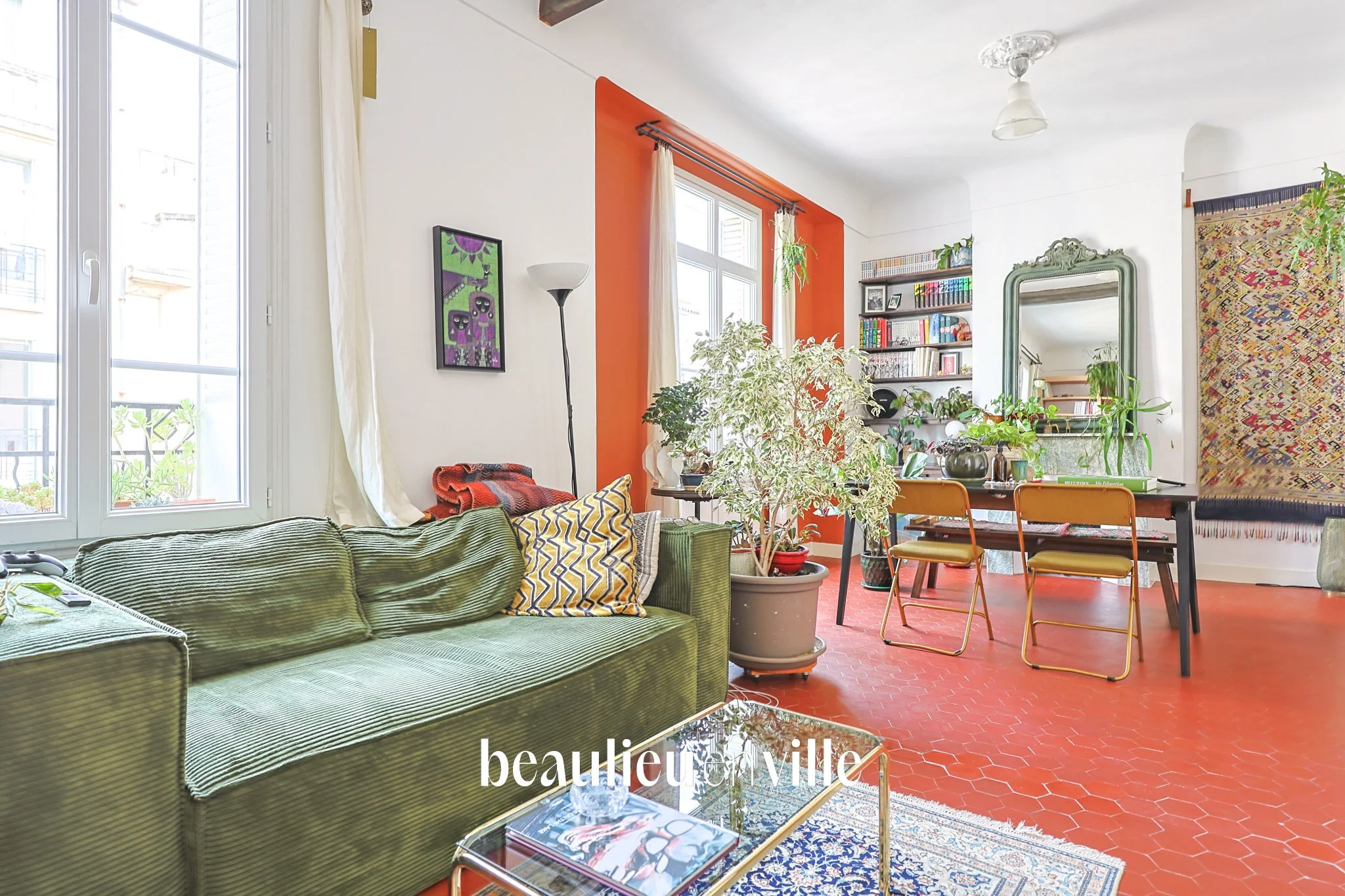 SOUS OFFRE - EXCLUSIVITE – CINQ AVENUES - T2  - DERNIER ETAGE - 210 000€