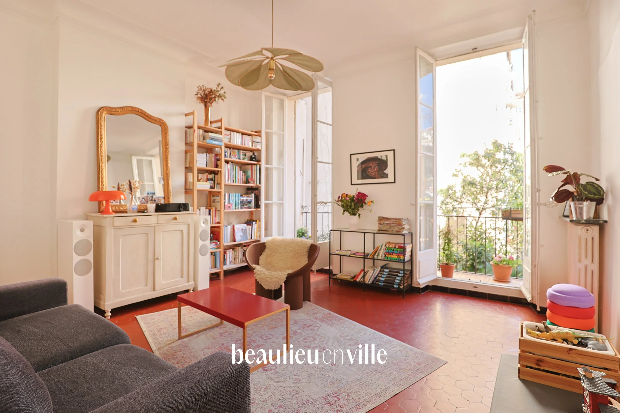 SOUS-OFFRE - EXCLUSIVITE - REFORMES - SAINT CHARLES - T4 - 104M2 -  BALCON - 365 000€