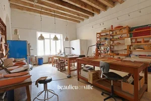 SOUS OFFRE - EXCLUSIVITE - SAINT VICTOR - ATELIER - 52 M2 -  250 000 €