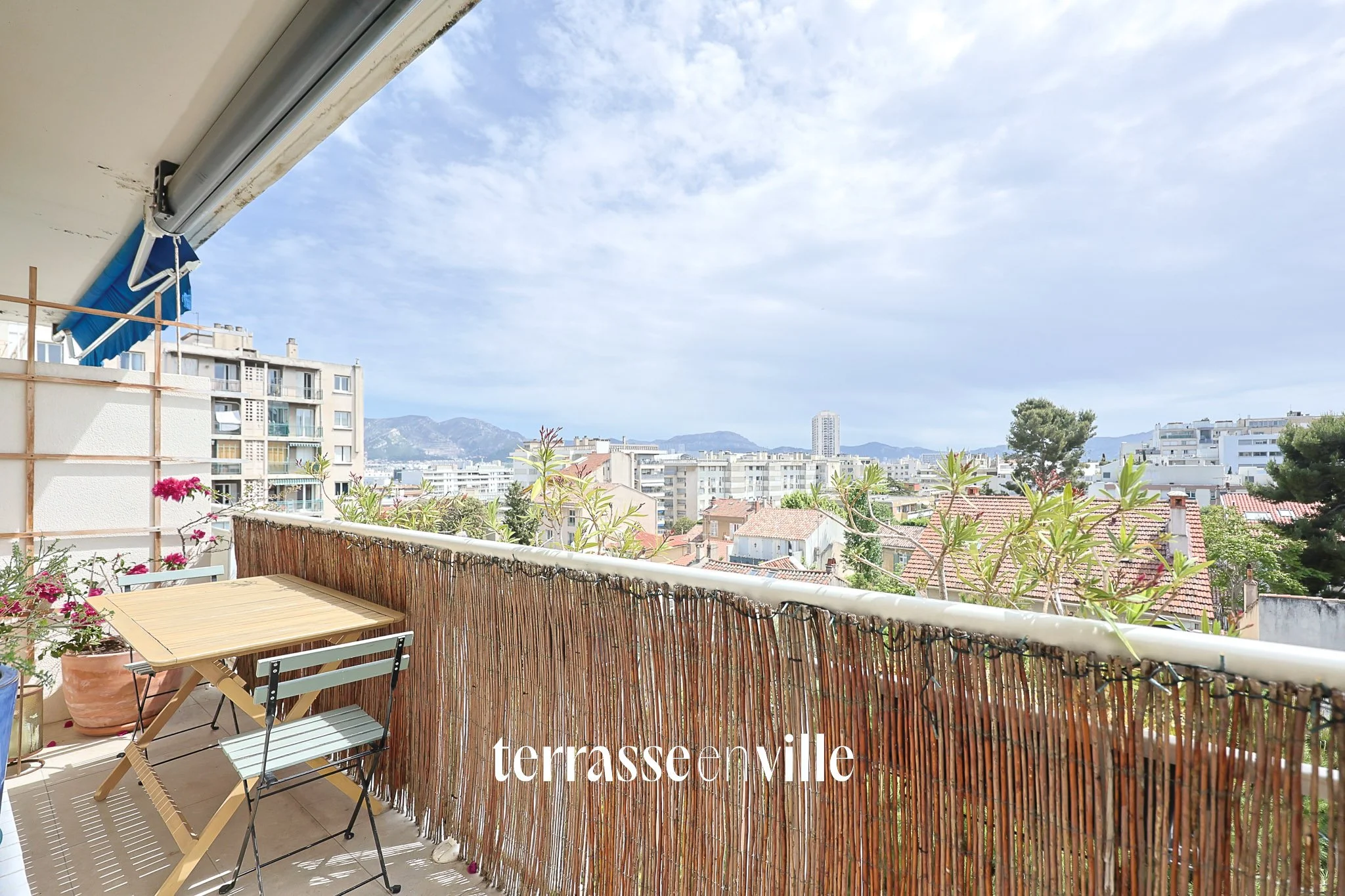 EXCLUSIVITE  - CARRE D'OR - T4 - BALCON - 450 000€ 
