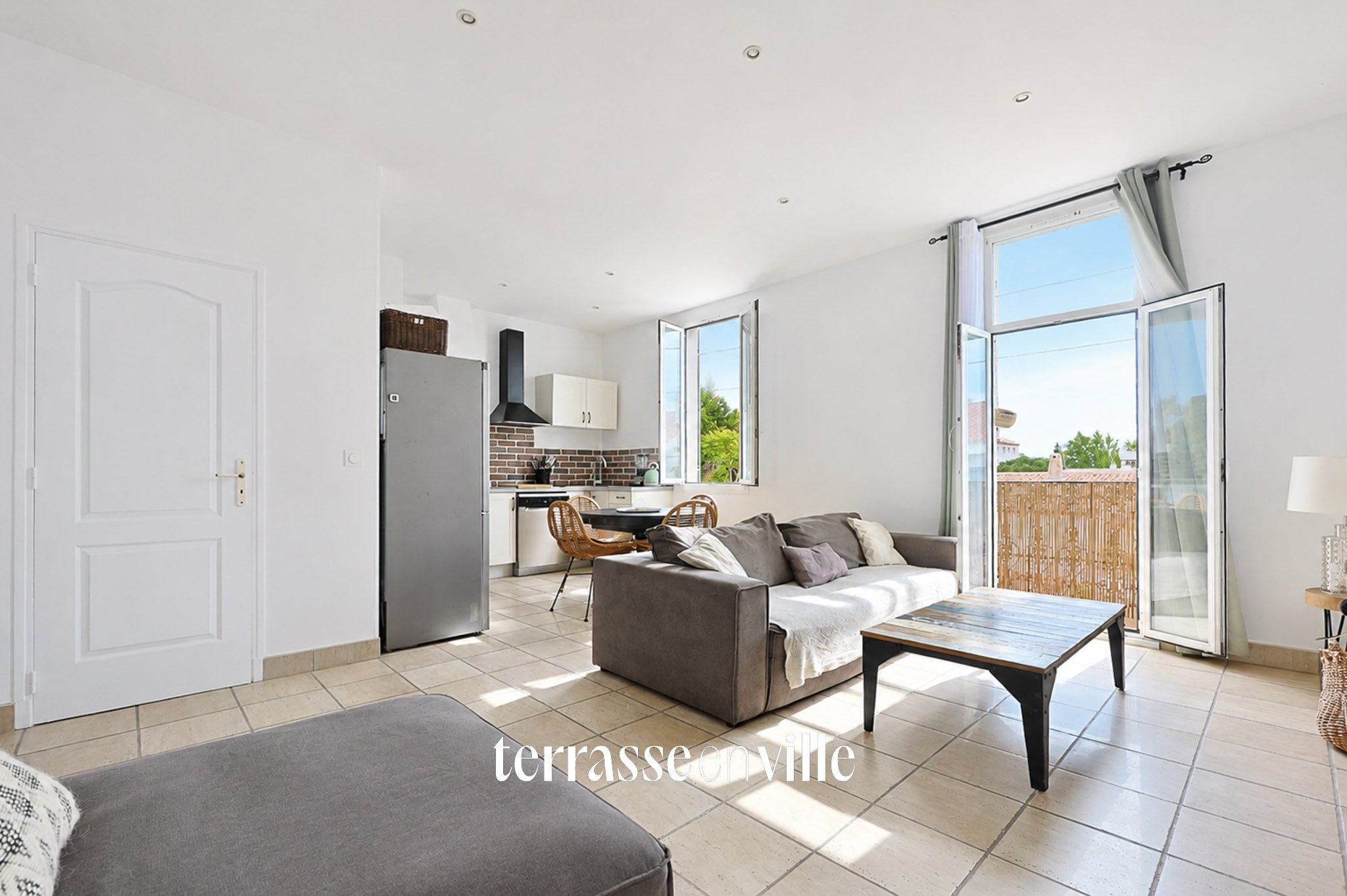 EXCLUSIVITE - MONTOLIVET - T3 – 54 M² – BALCON – 220 000 € 