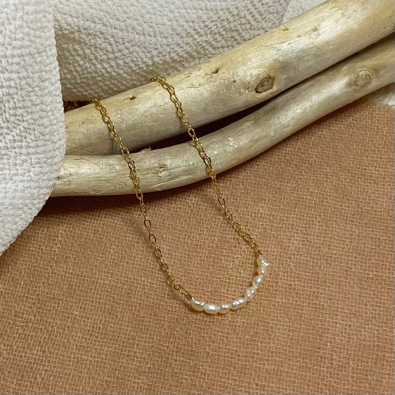 14k Everyday Essential Necklace - Freshwater Pearl