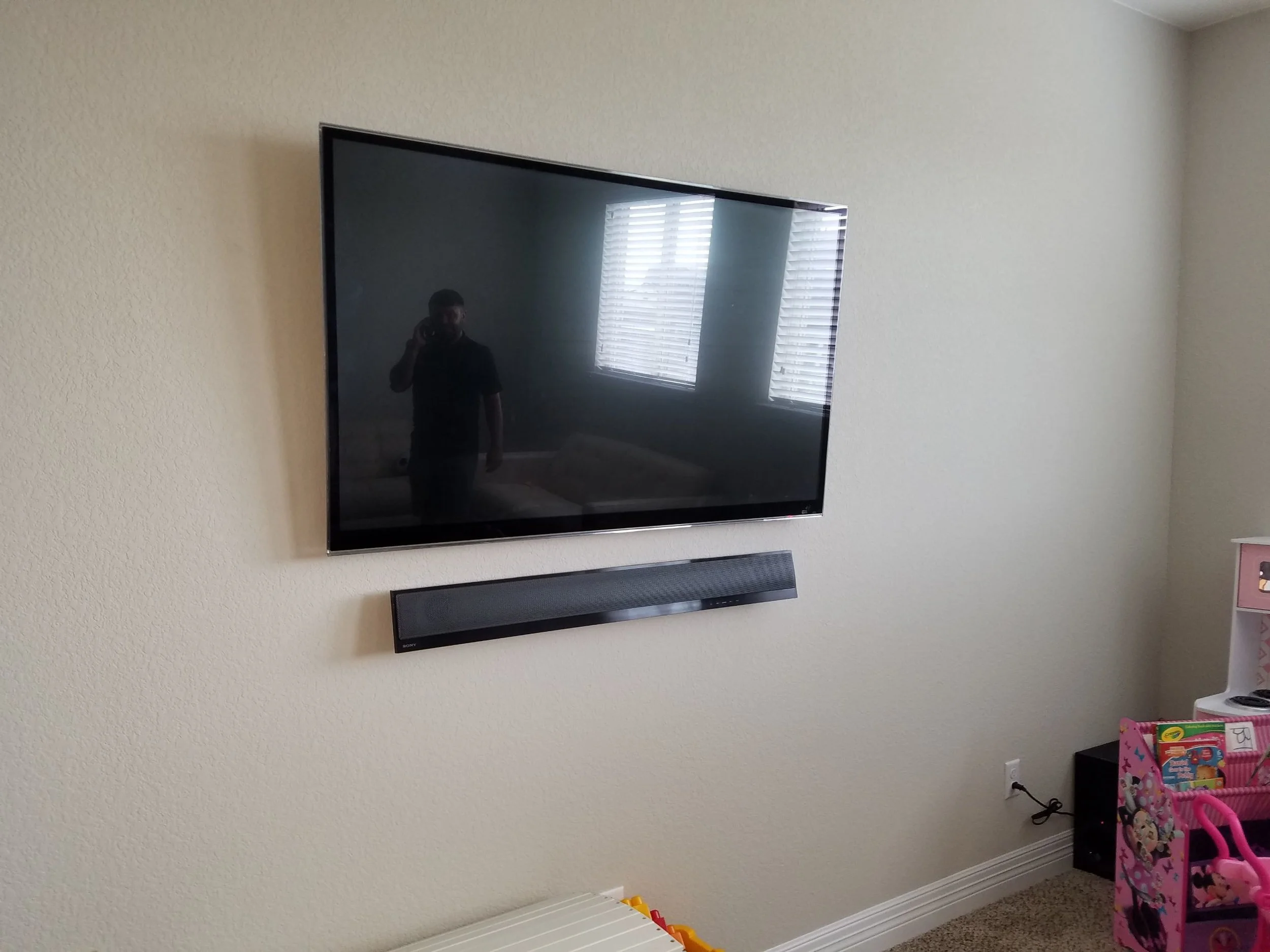 TV and Soundbar Installation