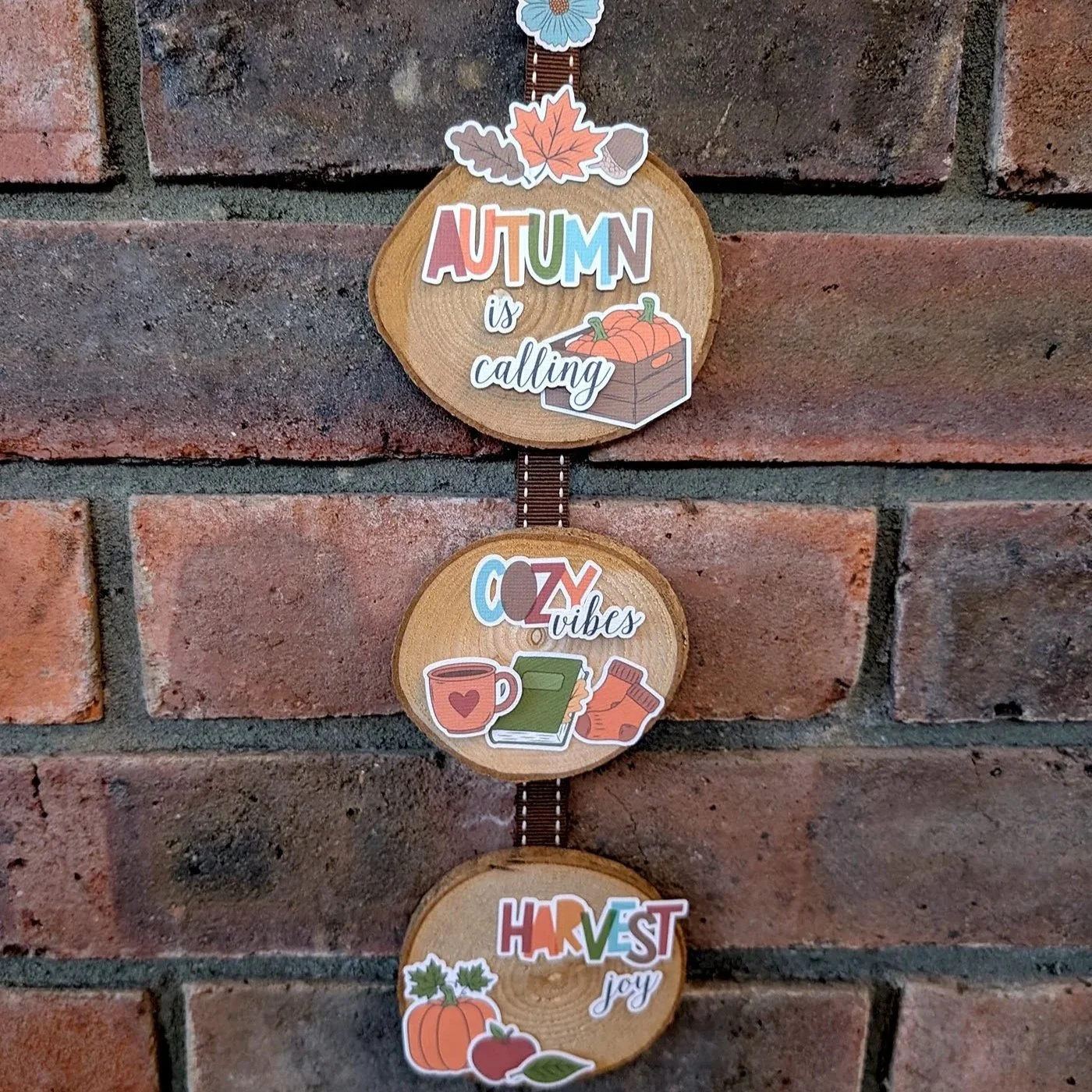 Easy DIY Fall Home Decor with the Story Foundations: Golden Days Collection!