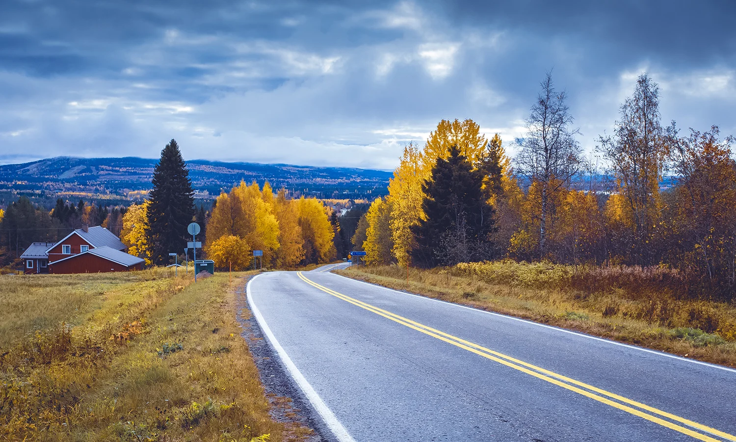Auto on välttämättömyys