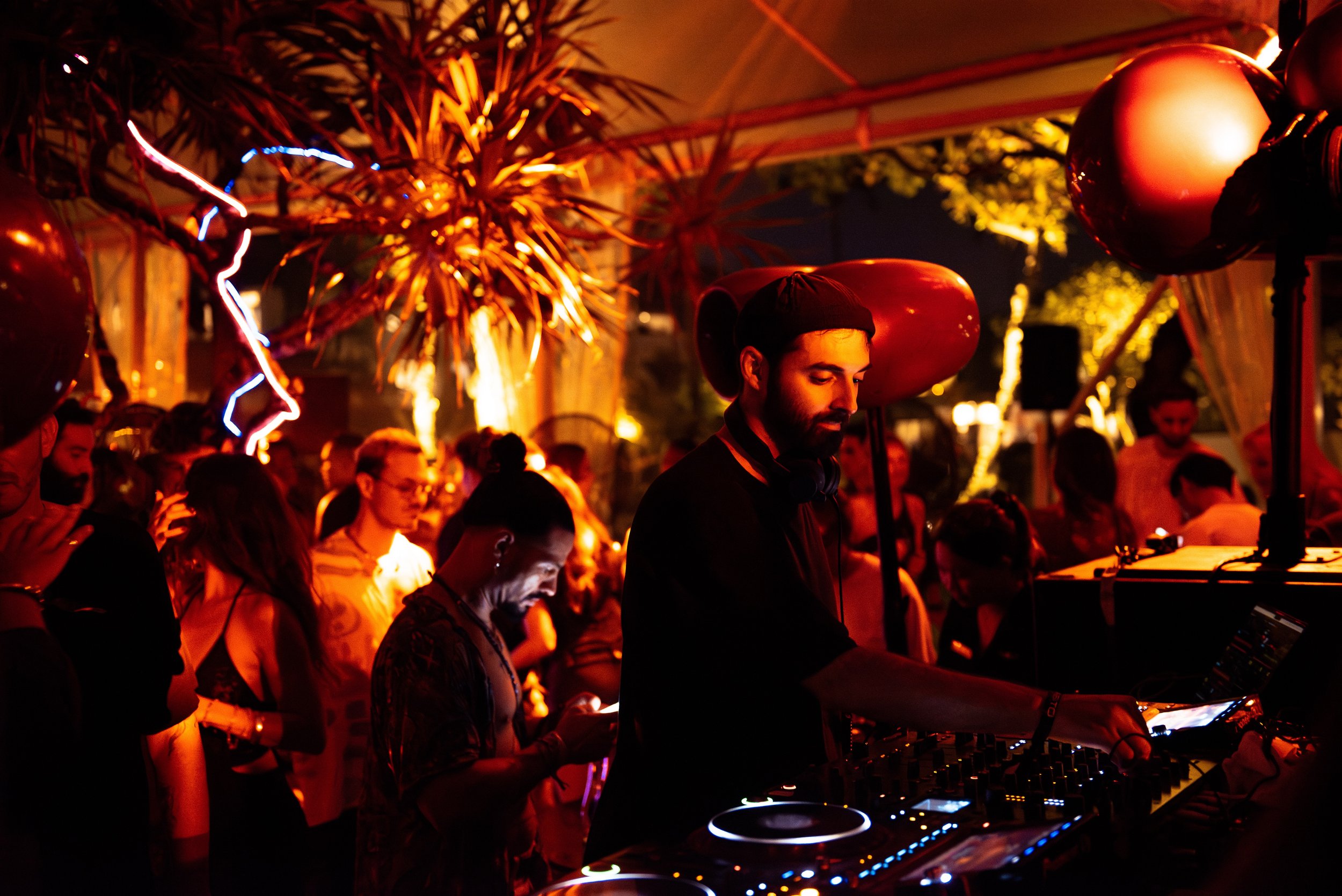 Viken Arman | Morabito Art Villa