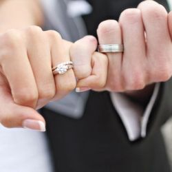 PREMARITAL & MARITAL COUNSELING