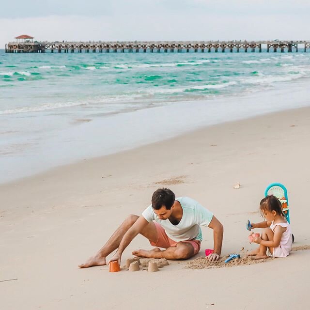 Daddy and me 💕 This little baby girl is turning 3 years old today! This time last year, she celebrated her birthday on this beach. There&rsquo;s nowhere else she&rsquo;d rather be 🌴☀️