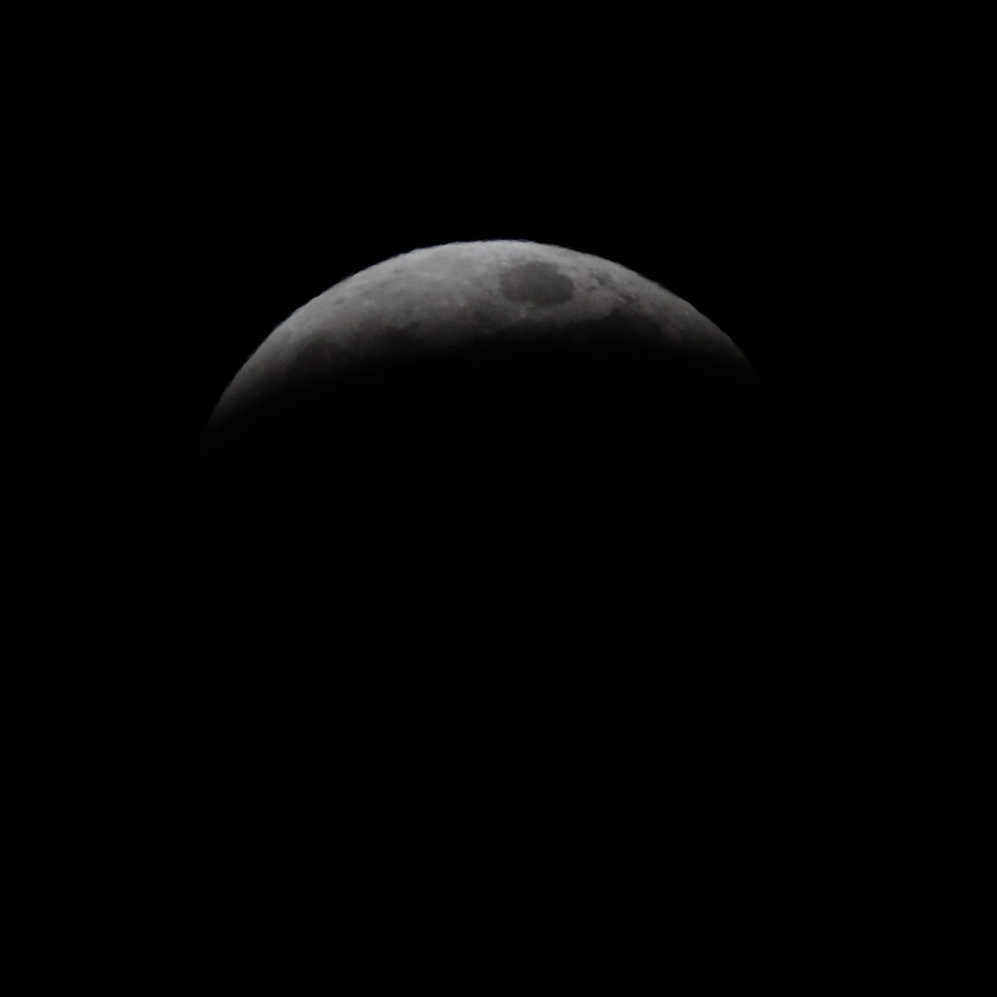 getting close to full eclipse, nearly time to change shutter speed significantly for total eclipse