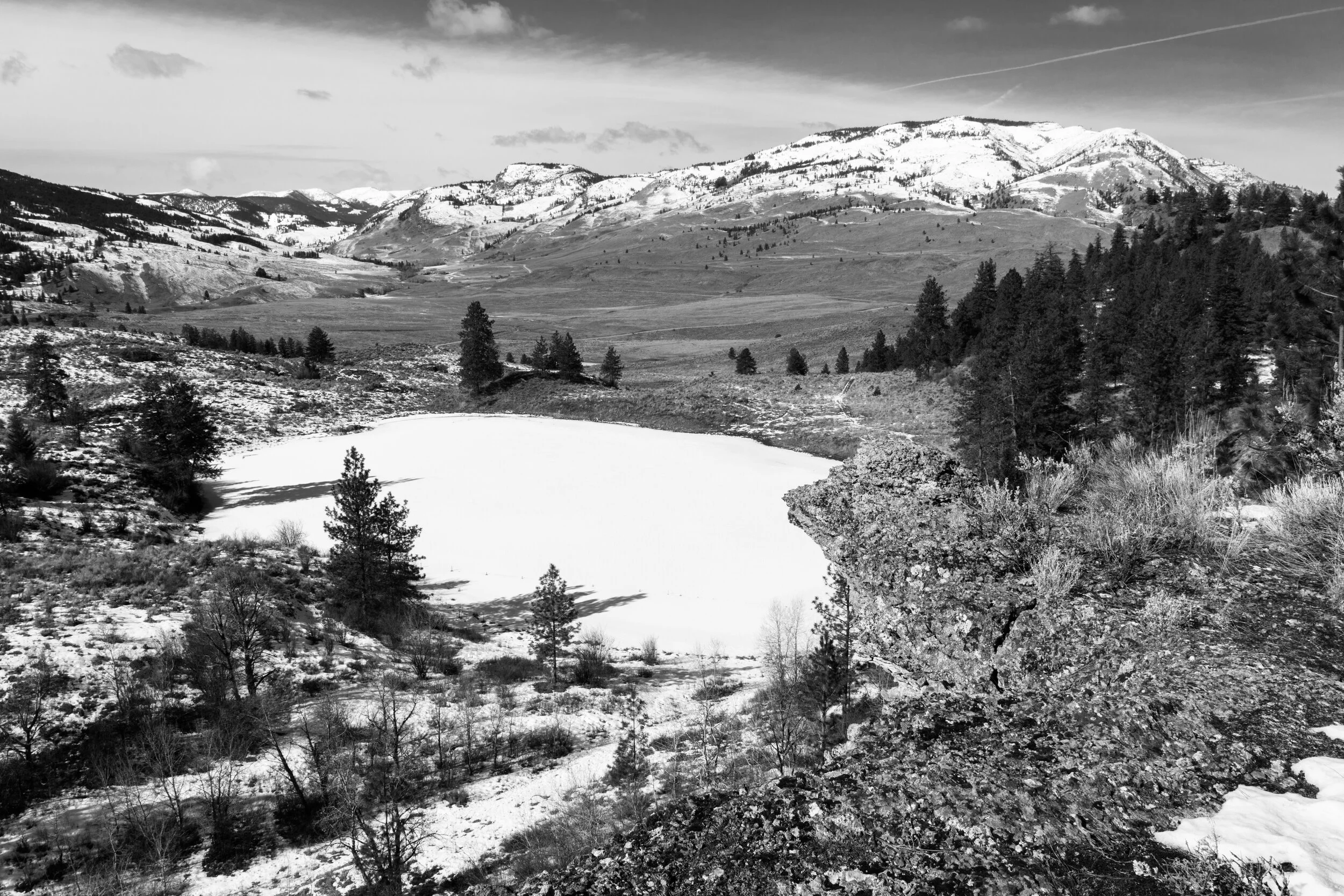 hiking in the Okanagan near White Lake Grasslands