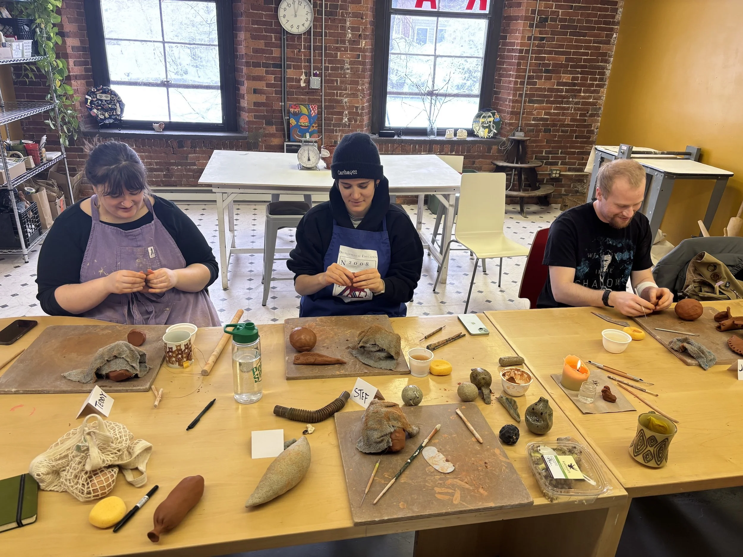 pottery class for adults