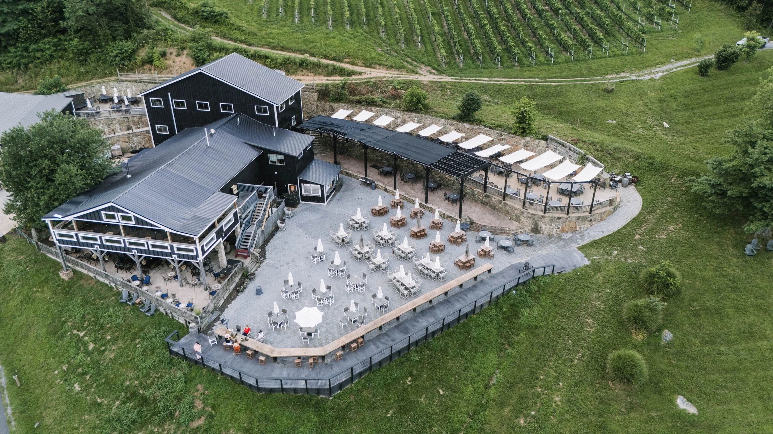 https://images.squarespace-cdn.com/content/v1/5bc60849b7c92c6886d6b0ad/cfd3d002-acd5-42b1-b124-55d231d366b9/Bluemont%2Bx%2BBakerture-38.jpg?format=2500w