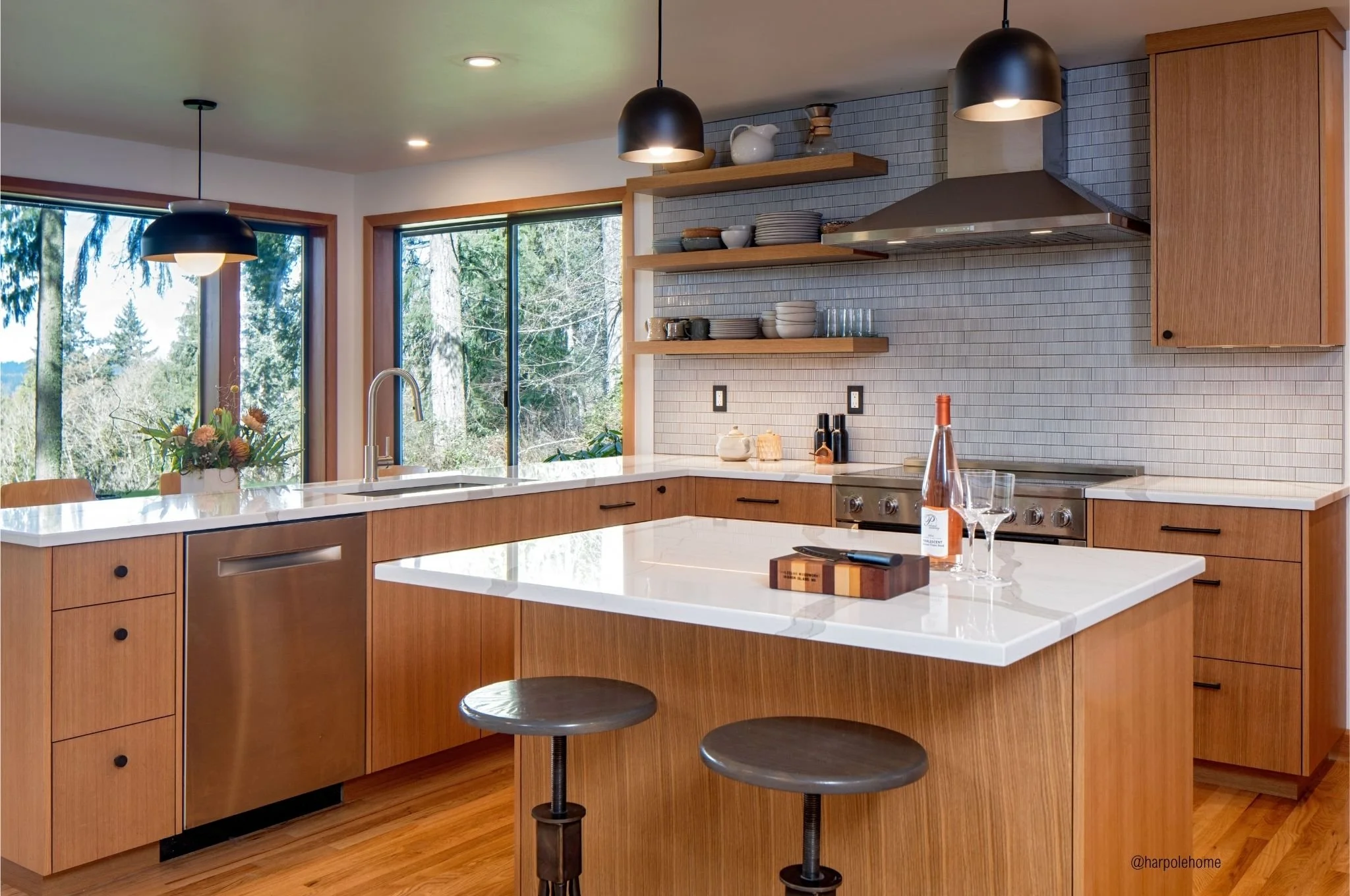 organic-modernity-kitchen.jpg