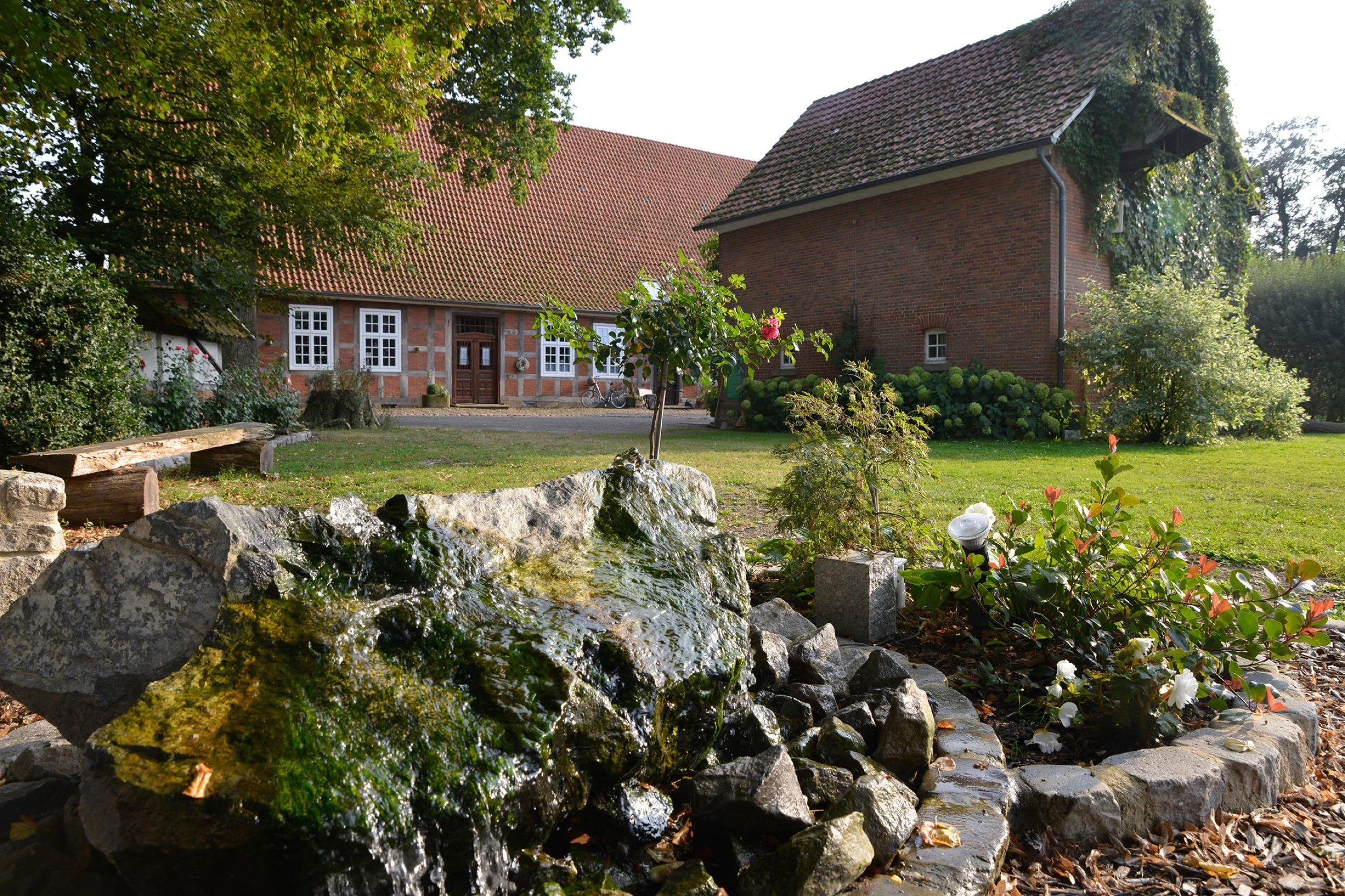 hof-brunnen.jpg