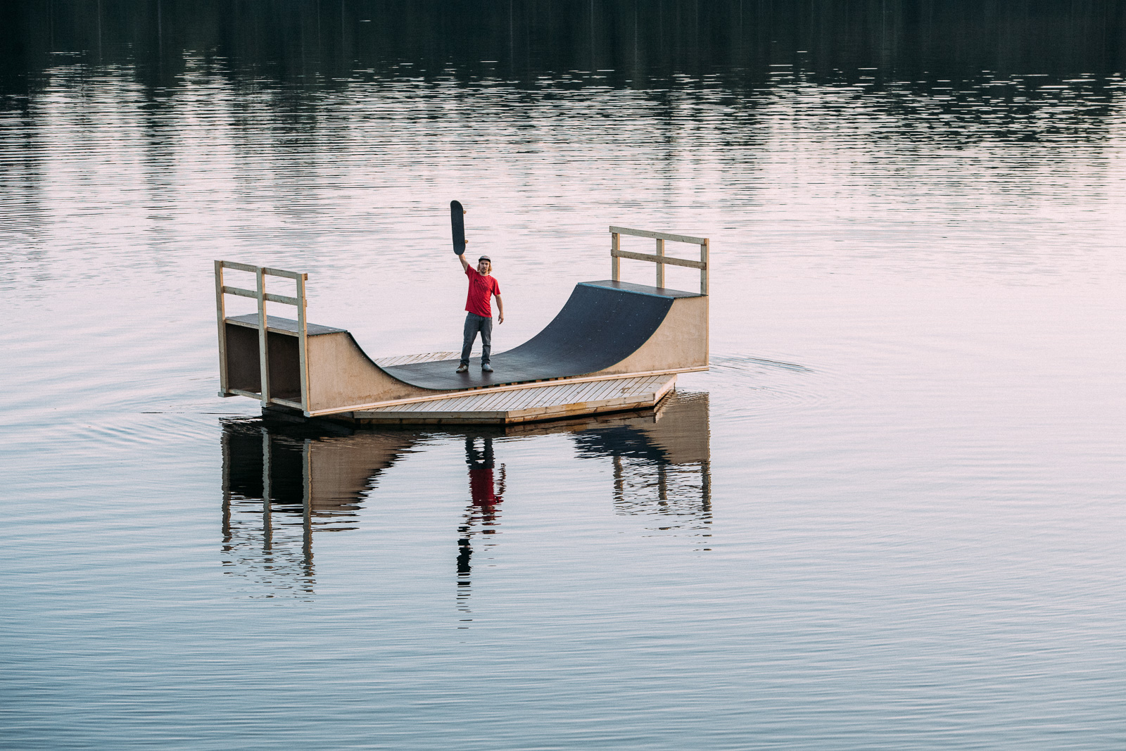 RoopeTonteri_FloatingRamp_Blotto_5992.jpg