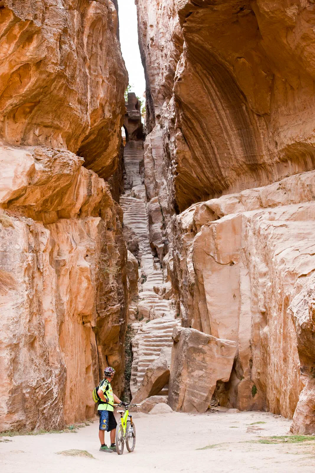 17HansRey_LittlePetra_Blotto_1074.jpg