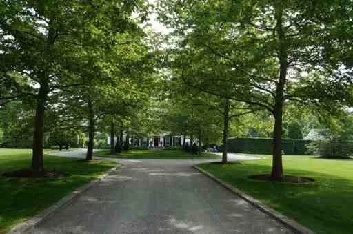 roundhill1_ 15.jpg