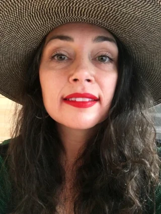 Desirée Holman