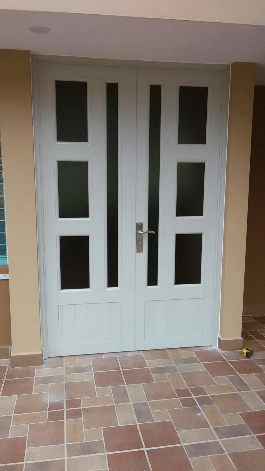 Doble Door