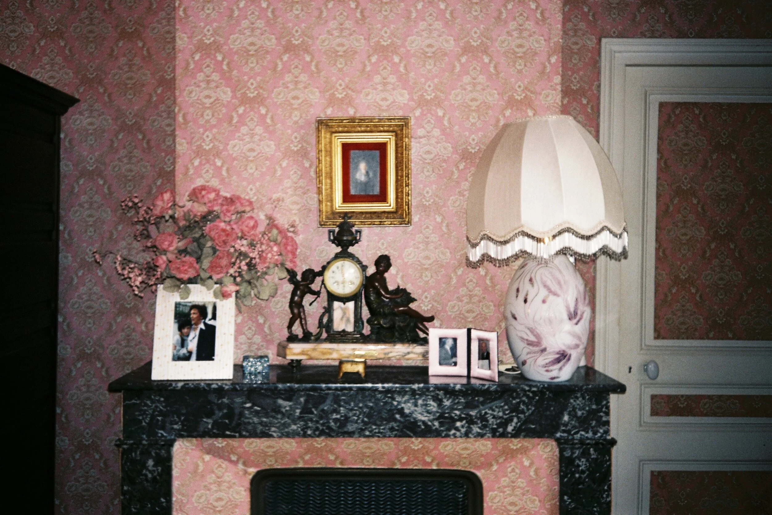 F1000019 (2).JPG