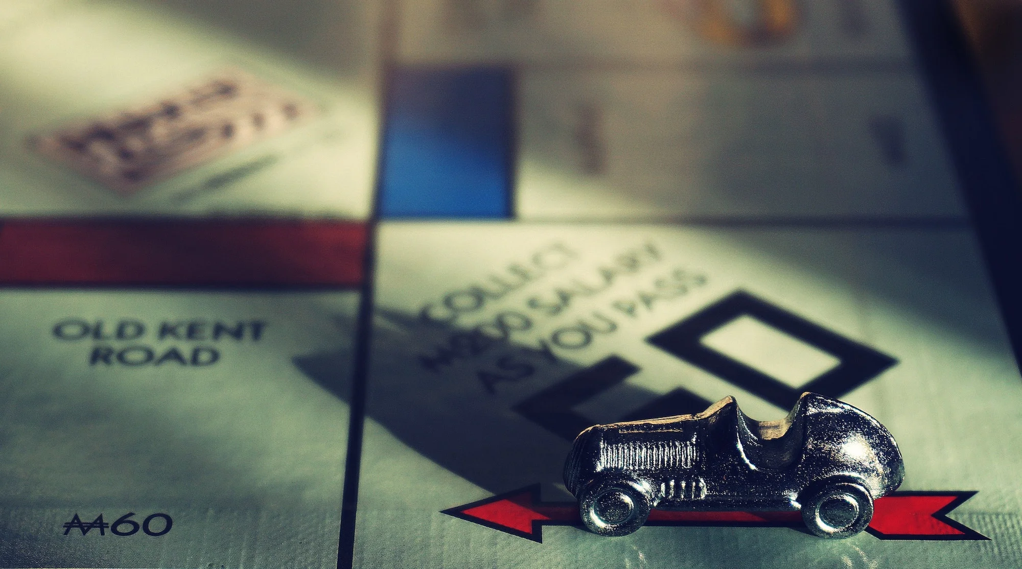 board-game-close-up-game-1249650.jpg