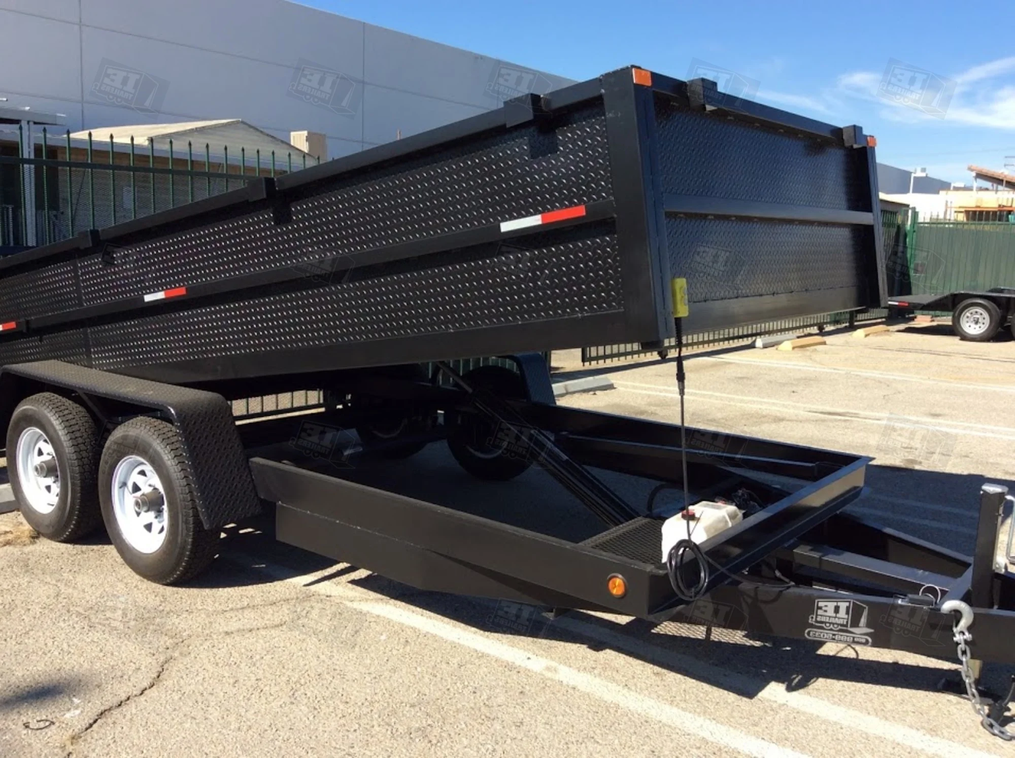 DUMP 8'x14'x2' (6K) HD