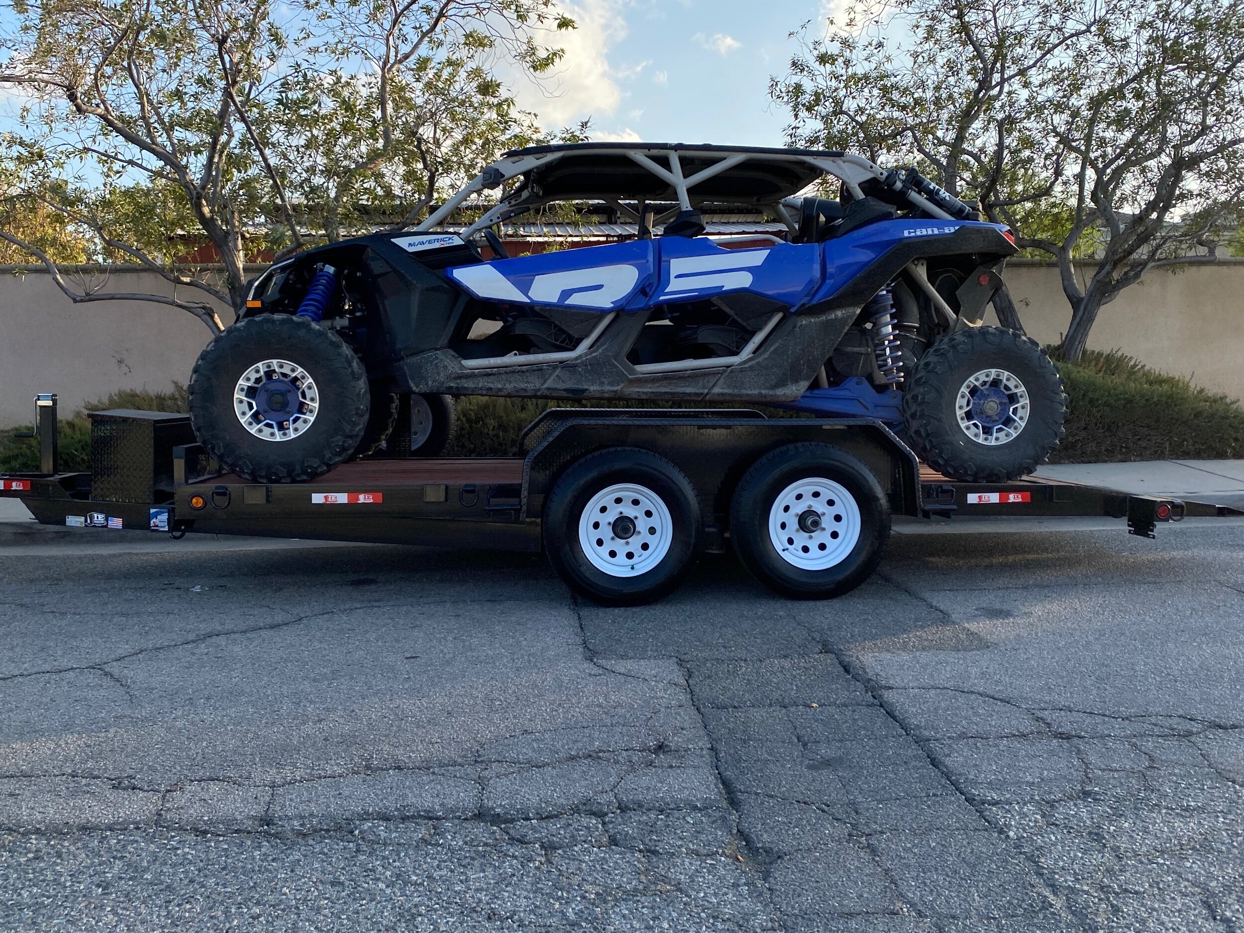 46F018CD-2EDE-4E5A-8176-44BE2E92E90B