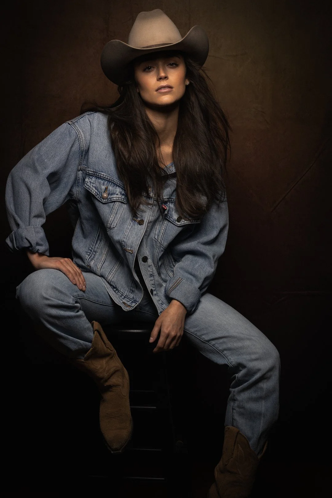 Modern Western Muse 12-22-25-051.jpg