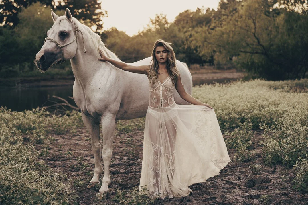 An evening on a Texas ranch with model Georgia Faith Hill