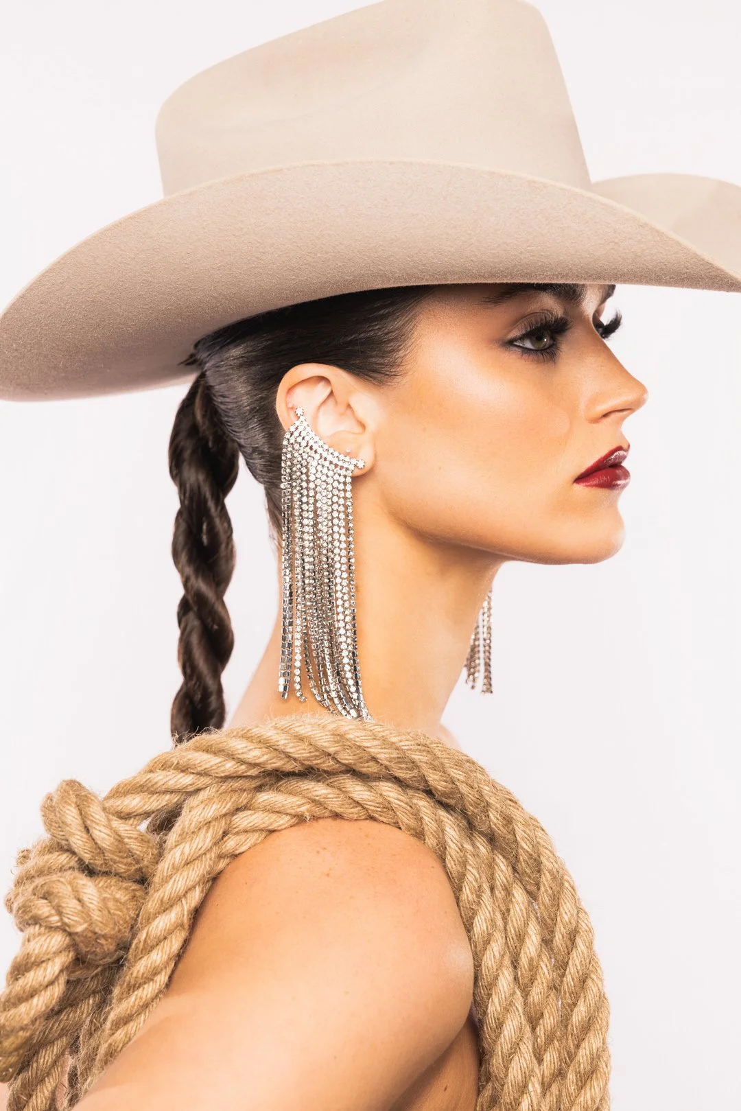 Modern Western Muse 12-22-25-315.jpg