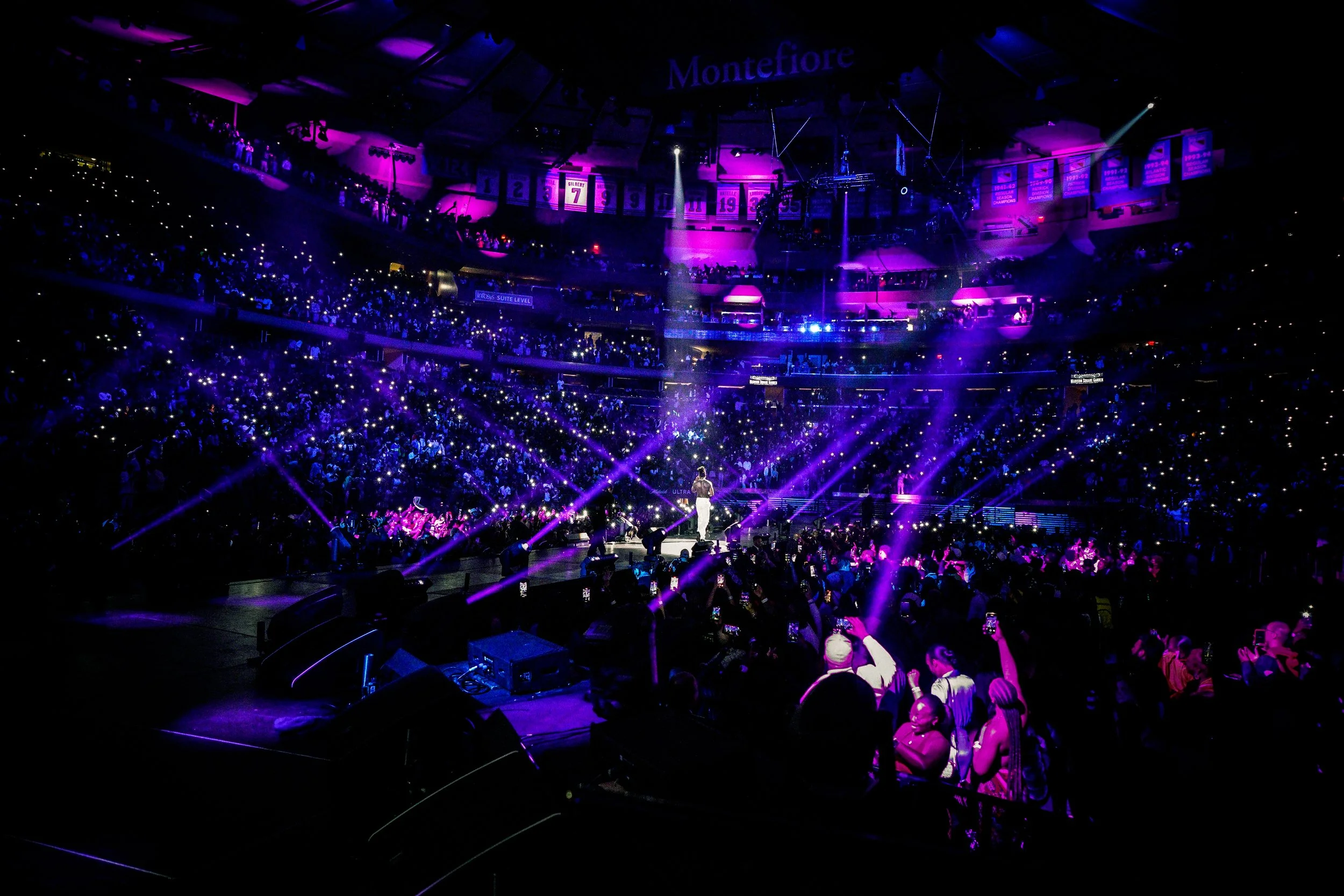 MSG BURNA SHOW3-76.JPG