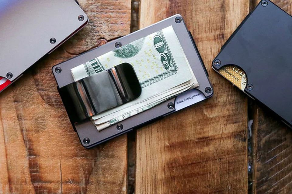 Top 9 wallets for a Gentleman