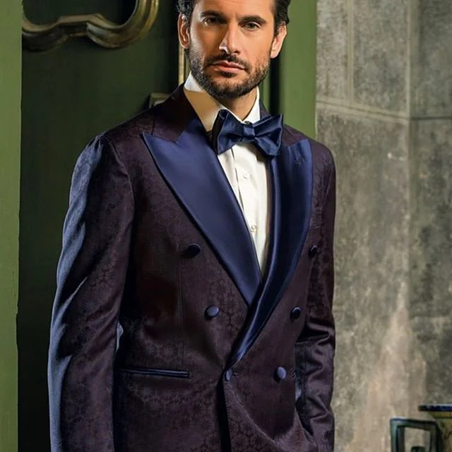 It&rsquo;s that time of year to get out the tux. Don&rsquo;t be the only guy unprepared. #realmenwearsuits #dapper #tux #dandy #gent #gentleman