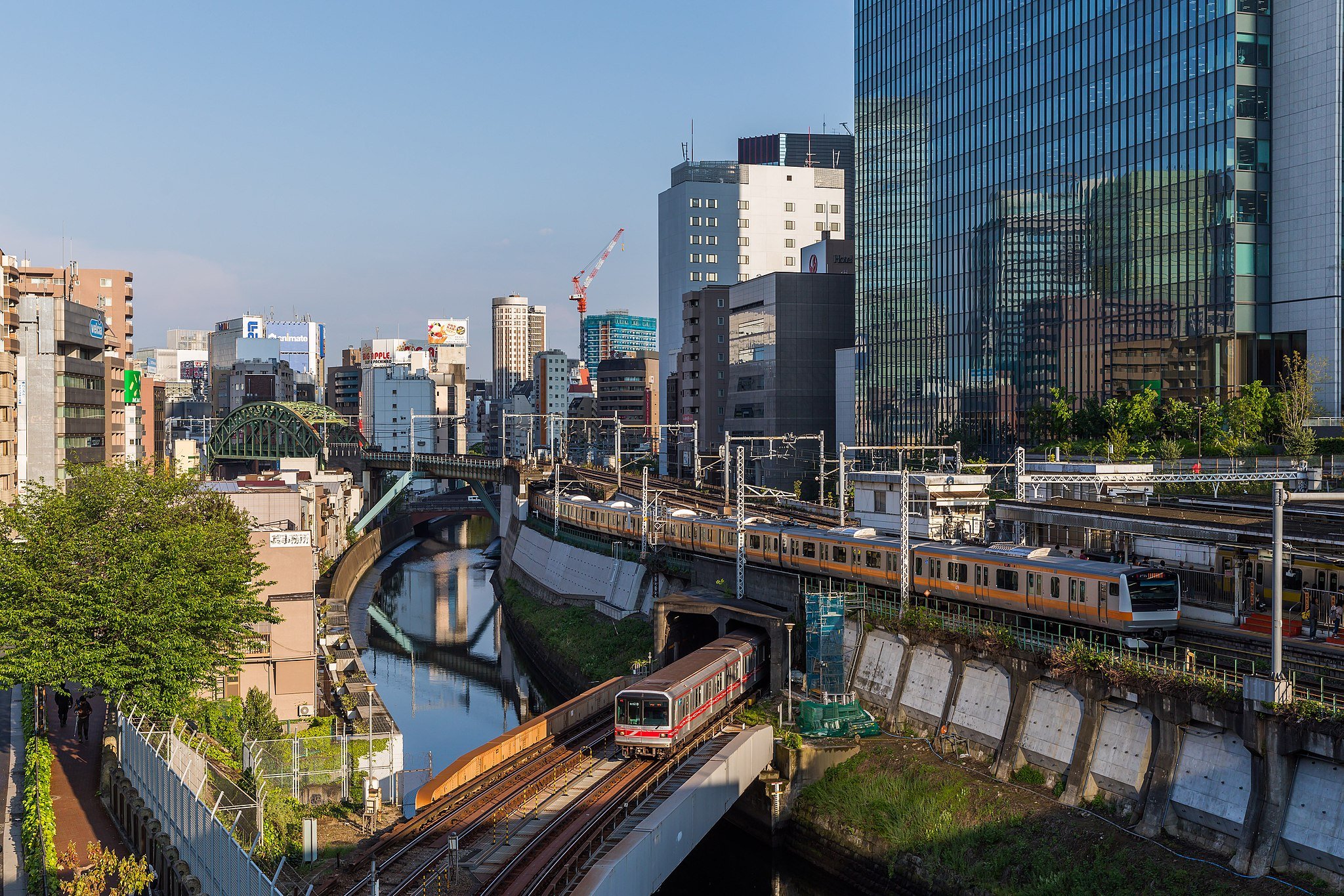 Japan Opens Its Doors to Foreign Workers