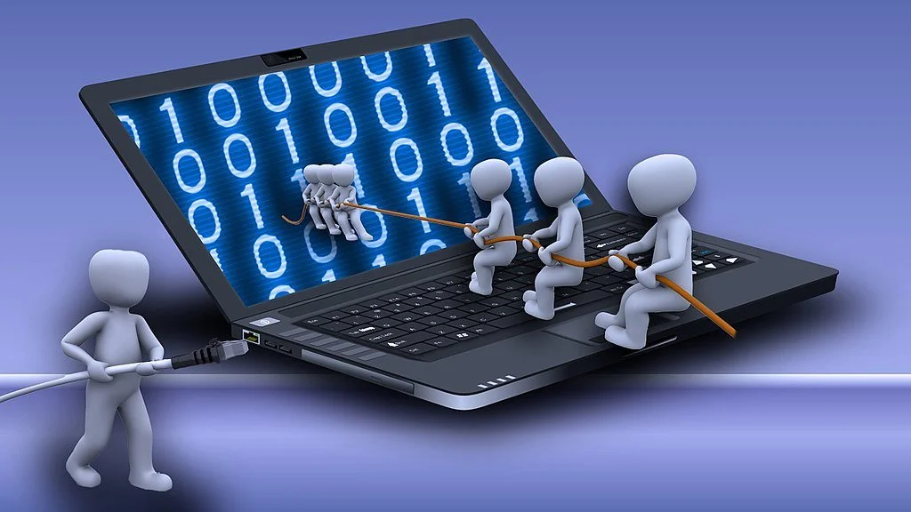 Traveling in Cyberspace: Virtual Migration and Globalization