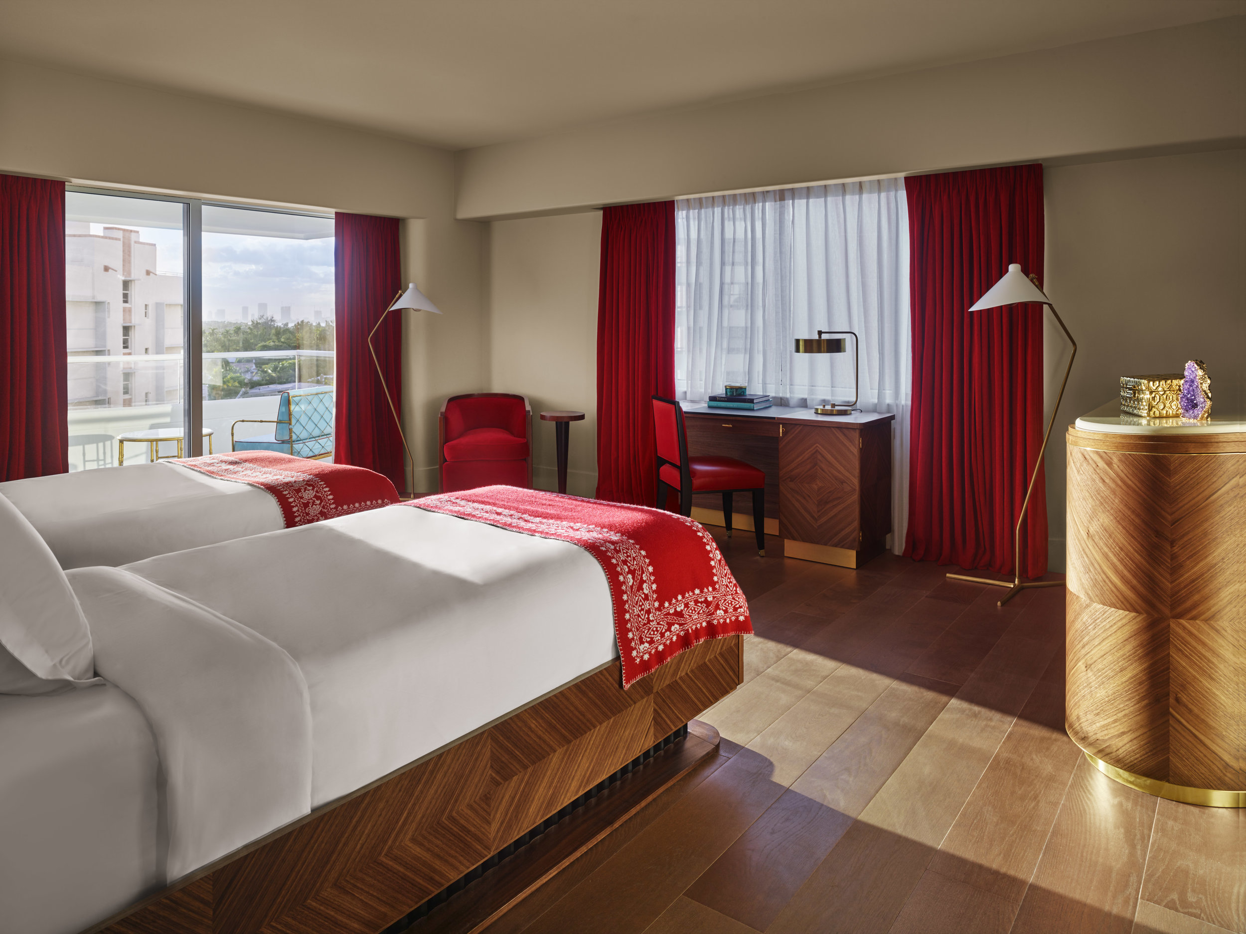 Faena Hotel_Rooms_BavyiewTwinTwinRoom.jpg