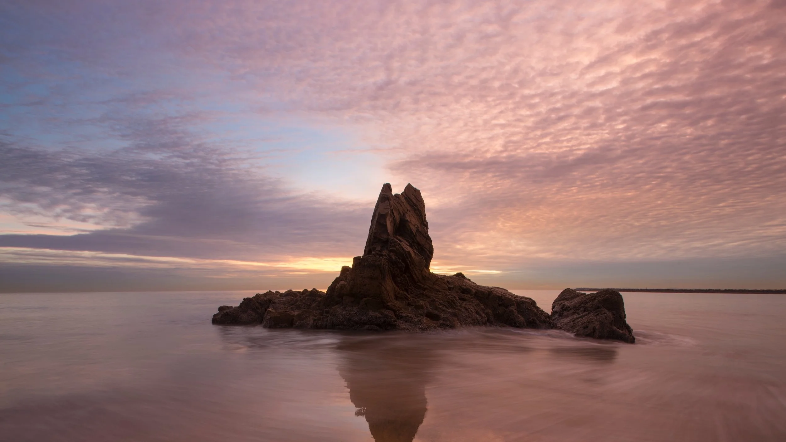 rock+in+water.jpg
