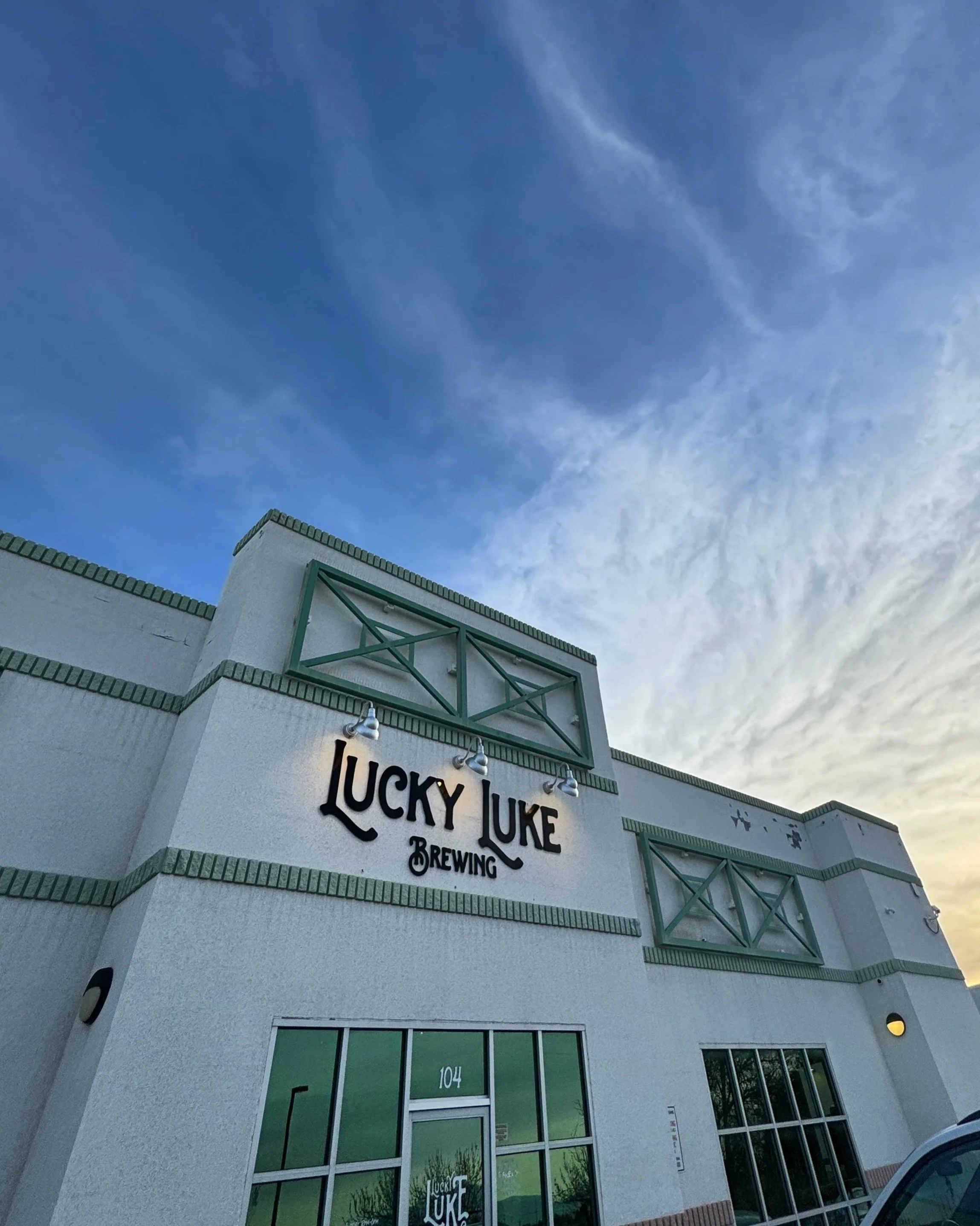 Palmdale Brewery and Taproom