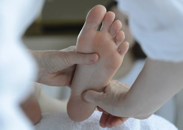 Holistic Treatments Heena Patel Podiatry London Pimlico Clinic London Bridge Foot Clinic